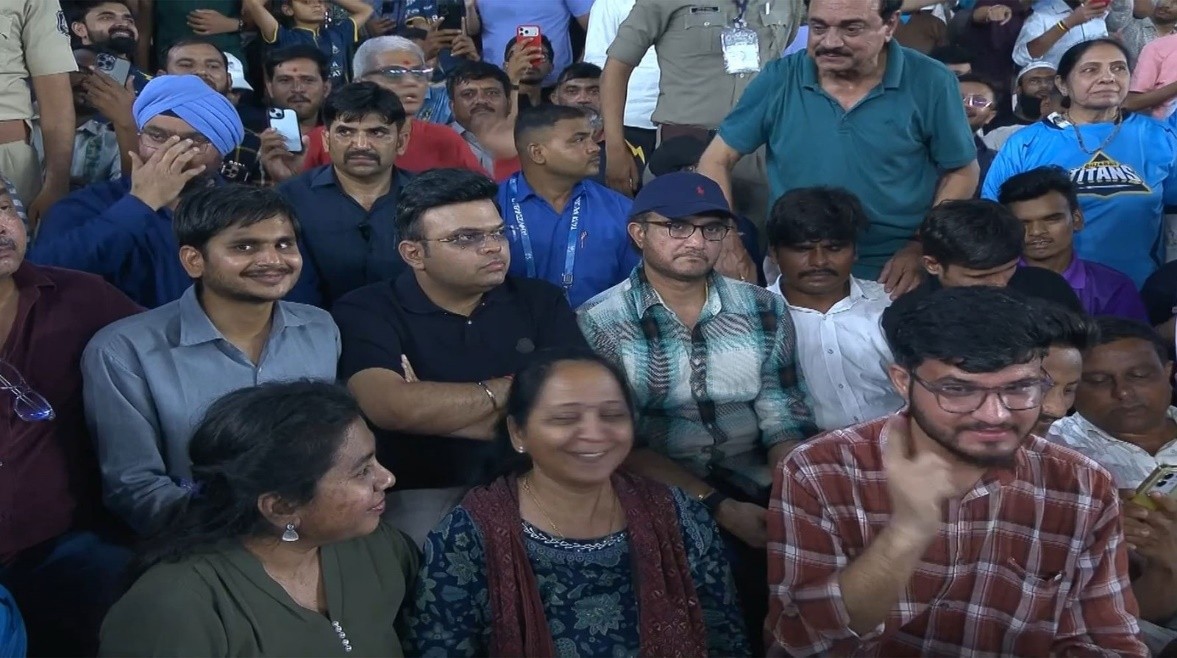 Jay Shah joins fans for special game