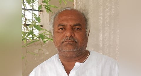 Mock funeral of Minister Patil held as sugarcane protest grows