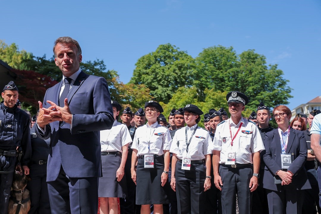 G7 leaders gather amid trade, security tensions
