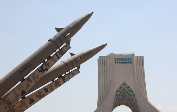 Iran warns Gulf states over strikes