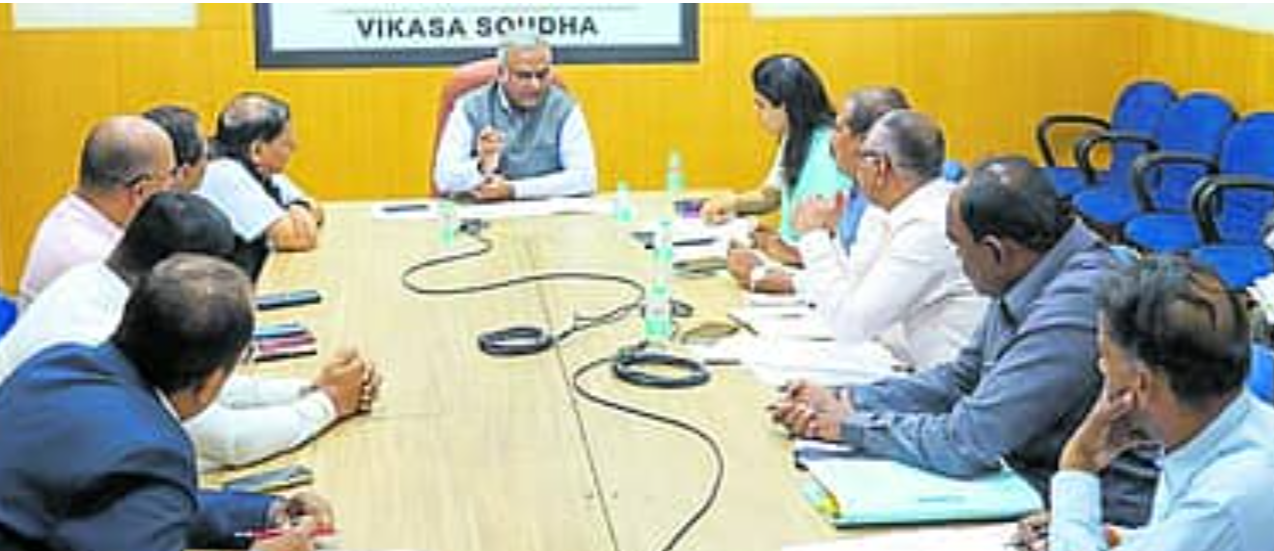 Mega textile park project progresses in Kalaburagi: Priyank Kharge