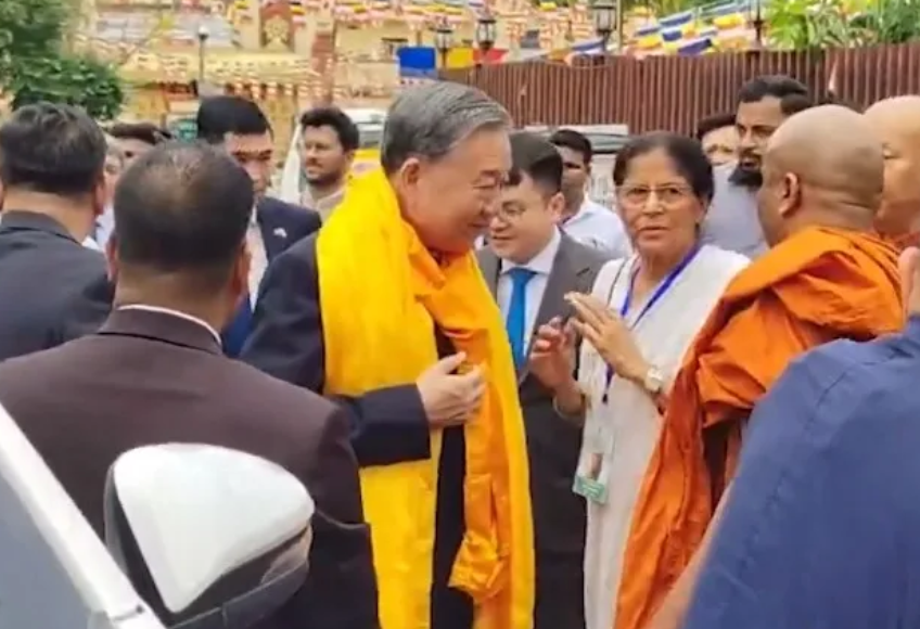 Vietnam Prez To Lam offers prayers at Mahabodhi Temple in Bodh Gaya