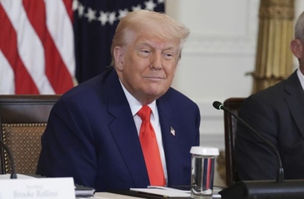 US Prez Trump proposes heavy tariffs on China and Russia