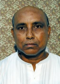 ED issues fresh summons to ex-TMC minister in job scam
