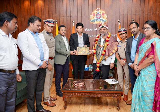 Mysuru Dasara 2025 Invitations Extended at Vidhana Soudha