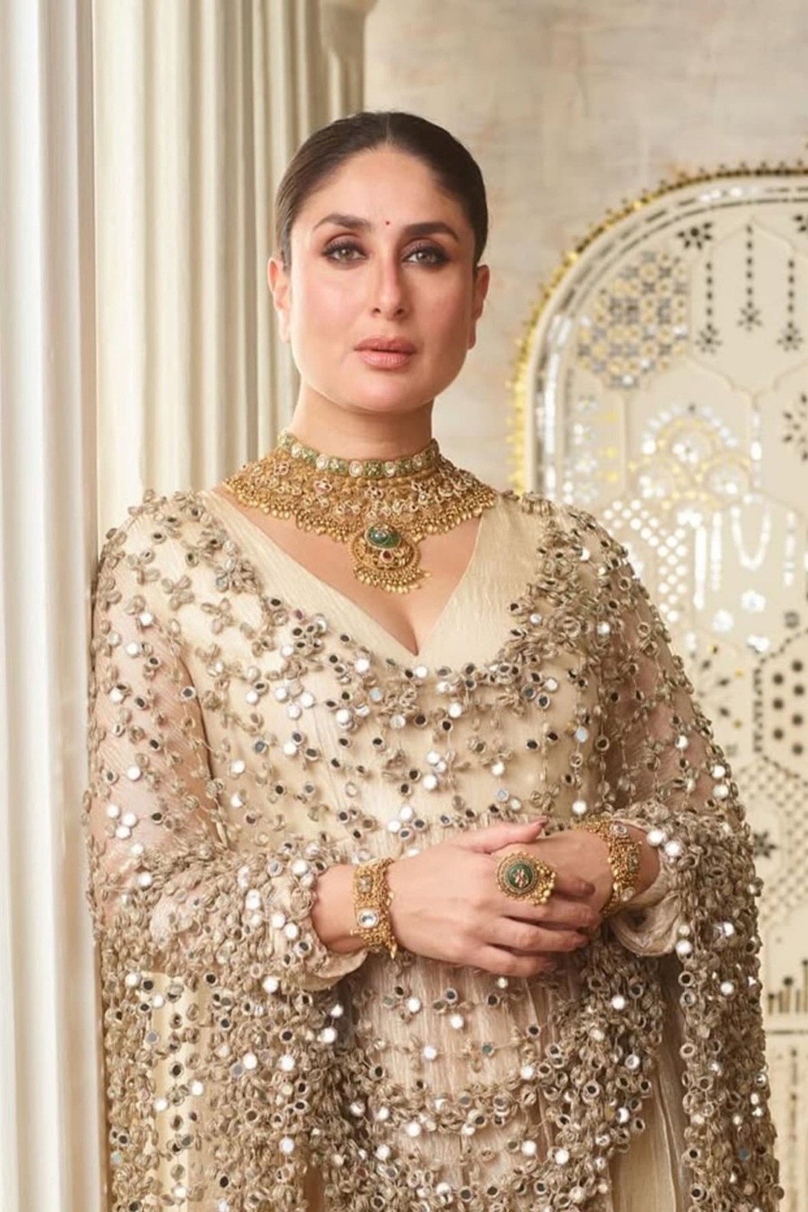 Kareena calls Saif Ali Khan coolest hubby ever