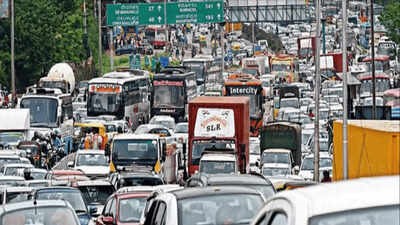 Bengaluru adds over 2,100 vehicles daily; total crosses 1.2 crore