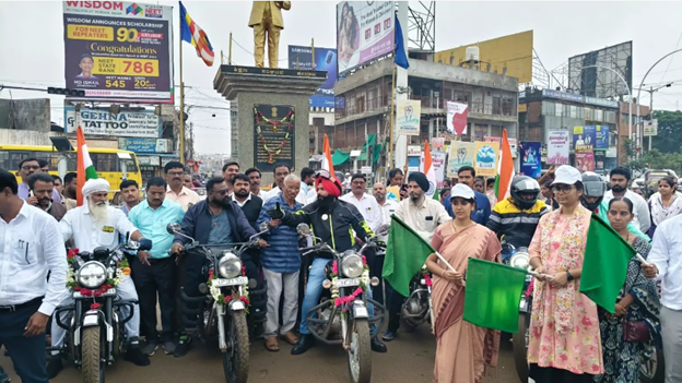 DC Shilpa Sharma Inaugurates Democracy Day Rally