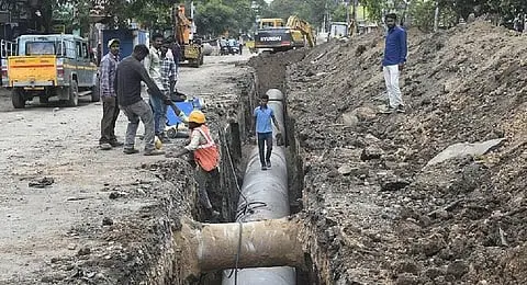 MG Road Pipe Work Triggers Mixed Response from Businesses