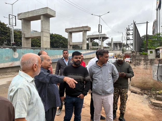 BNCC Commissioner inspects Veerannapalya roads