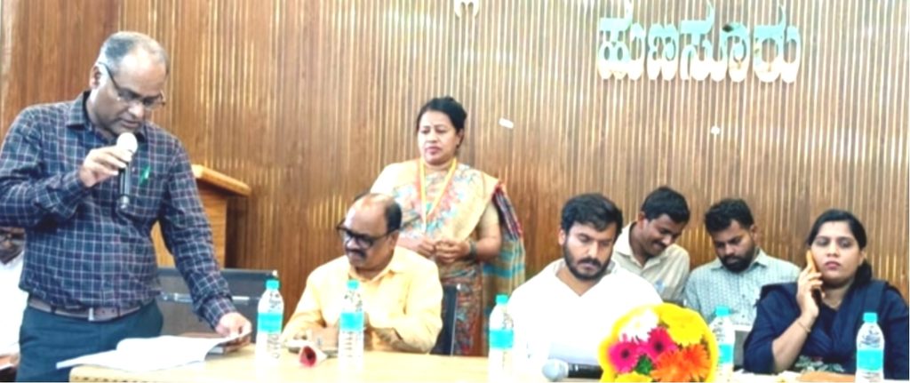 MLA Harish Gowda calls for health, cleanliness drives