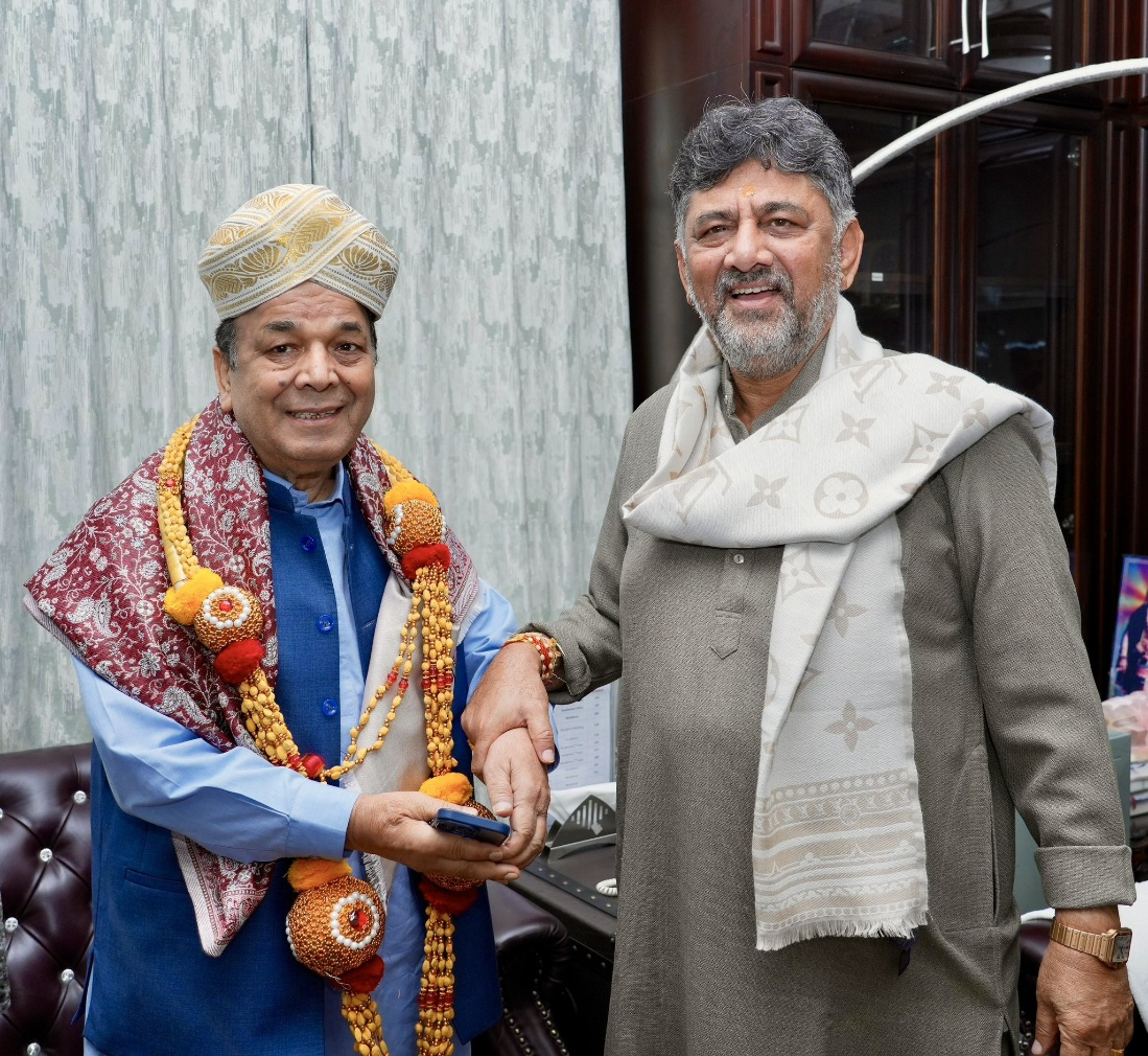 Shivakumar meets J&K Speaker, discusses governance