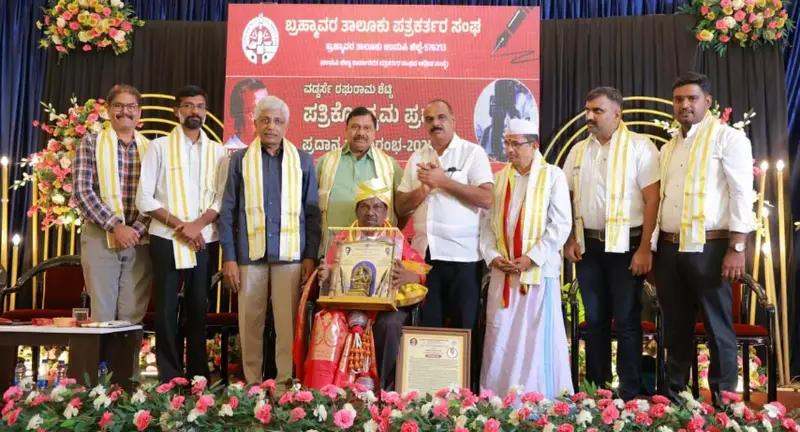 Distorting news is dangerous for media, warns Jayaprakash Hegde