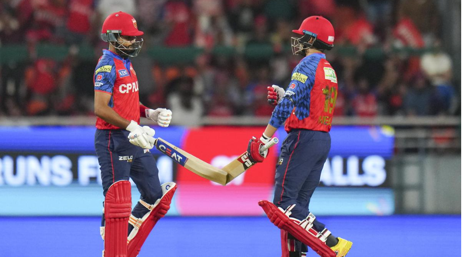 ‘Play Without Pressure’: Shreyas Iyer Backs Wadhera to Find Form