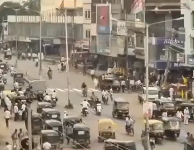 Car Driver Creates Ruckus Near Central Bus Stand
