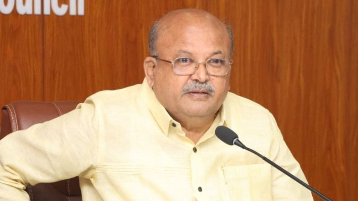 ‘Youth should embrace entrepreneurship, become job creators’