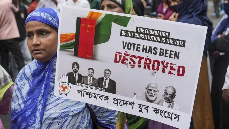 Congress Shares ‘Vote Theft’ Video, Kharge Urges Public Outcry