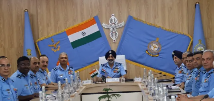 IAF Chief urges unified approach for threats