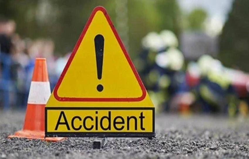 Seven Die as Car Plunges into Flooded Underpass